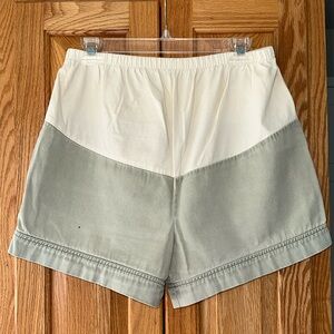 In due time maternity shorts size Medium 100% cotton